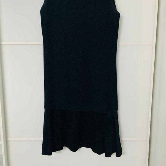 Selling black Theory dress in size 0 - Picture 2 of 6